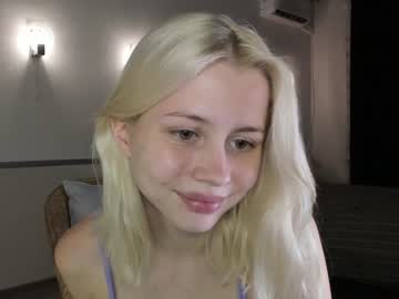 webcam girl hi_popsy live cam image #5494015