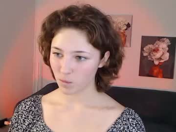 webcam girl cherry_lea_ live cam image #5429089