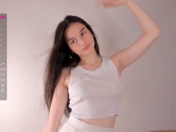 webcam girl juliepenningtona live cam image #4810156