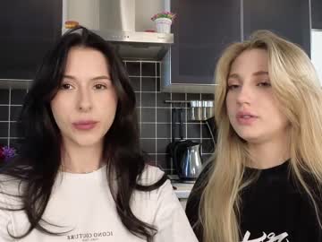 webcam girl yononeey live cam image #6987947