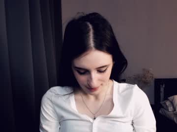 webcam girl lisawoo live cam image #1560290