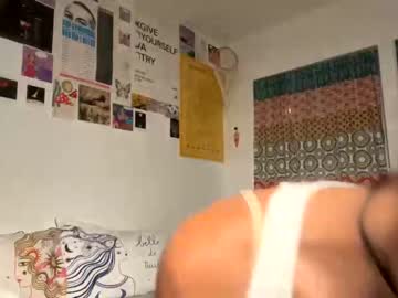 webcam girl elodiebabyy live cam image #4329654