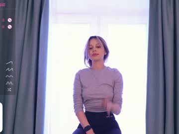 webcam girl cinacramby live cam image #6239208