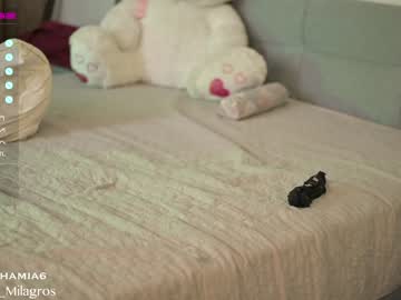 webcam girl mia_milagros live cam image #5000288