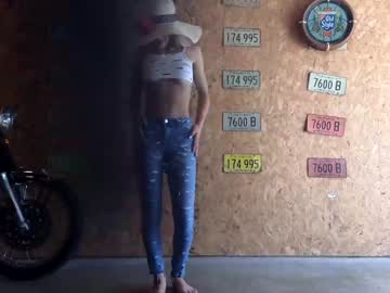 webcam girl littlegreekflower live cam image #4939634