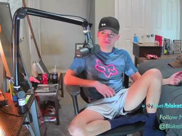 webcam man letsplayblake live cam image #3453487