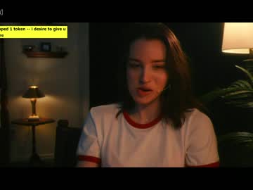 webcam girl cinnabelle live cam image #963271