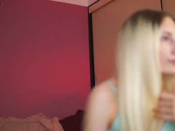 webcam girl plump_bums live cam image #477753