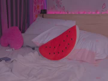 webcam girl kittenmoon_ live cam image #6936889