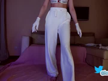 webcam girl hollyextra live cam image #3045716