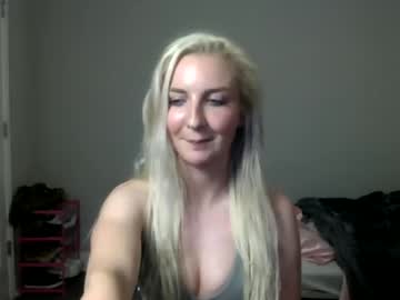 webcam girl littlelanaxo live cam image #6542610