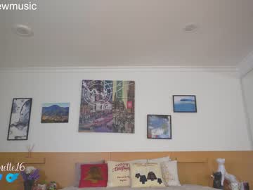 webcam girl camilitasu live cam image #3556269