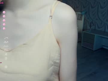 webcam girl gingers_hugs live cam image #5959435