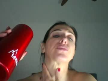 webcam girl classymilf2 live cam image #871145