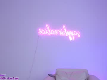 webcam girl sapphirealice live cam image #2428615