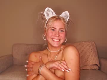 webcam girl susyjo live cam image #1568868