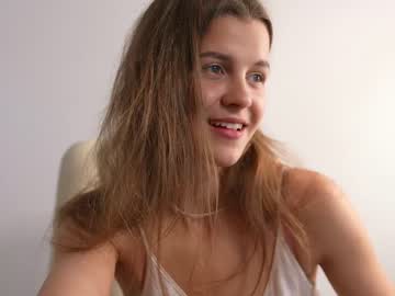 webcam girl eli_sun live cam image #5147082