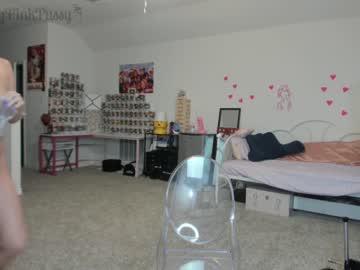 webcam girl pr3ttyp1nkpussy live cam image #1208953