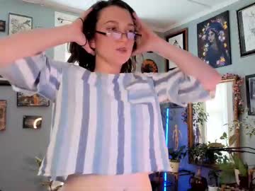 webcam girl artiepaints live cam image #7121397