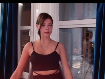 webcam girl bitter_moon live cam image #5904748