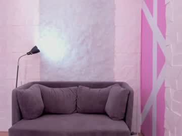 webcam girl jenny_ames live cam image #2419200