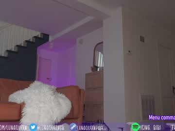 webcam girl lunaqueeeen live cam image #4407111