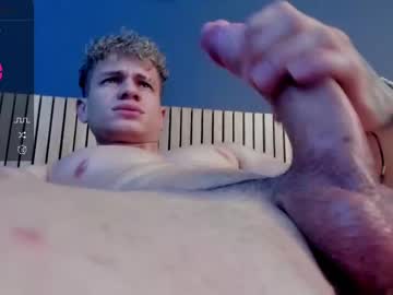 webcam man derekolsen_ live cam image #5296052