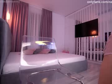 webcam girl innocentemmy live cam image #1535819