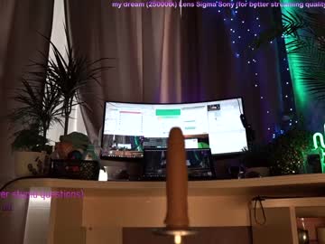 webcam girl kronniekray live cam image #416070