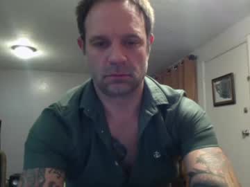 webcam man mbuttonmedia live cam image #2978489