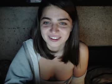 webcam girl sunshine_ivy33 live cam image #1913275