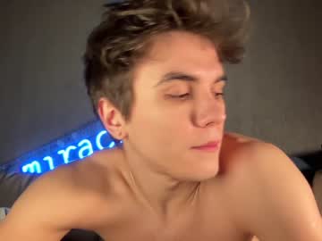 webcam man _miracle live cam image #1510685