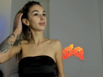 webcam girl hotfallingdevil live cam image #2934338