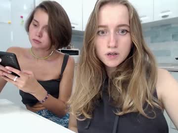 webcam girl nearsaturn live cam image #2409746