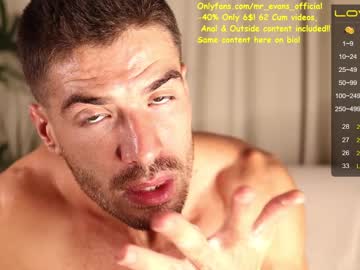 webcam man mr_evans_official live cam image #2765758