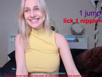 webcam girl stella_blush live cam image #633995