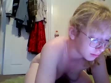 webcam girl blonde_katie live cam image #6990681