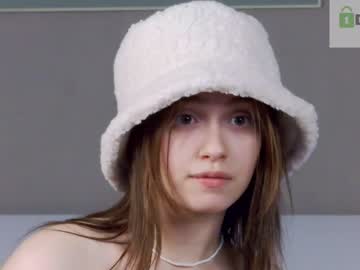 webcam girl evi_wow live cam image #5703678
