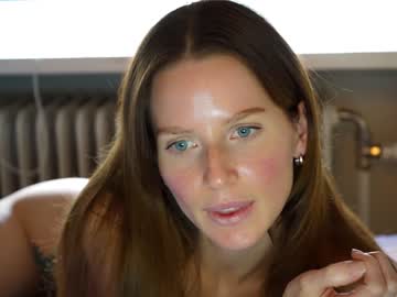 webcam girl ellaa91 live cam image #2921317