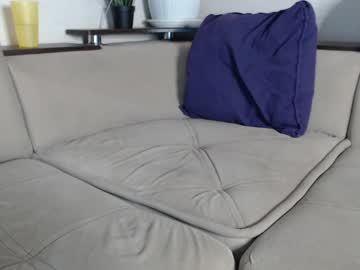 webcam girl found_my_g live cam image #114637
