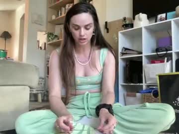 webcam girl theprettyparaplegic live cam image #4471315