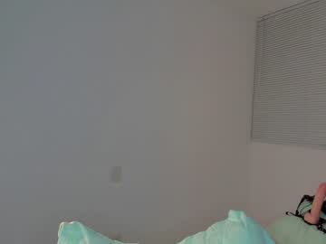 webcam man twinkcamilo live cam image #477217