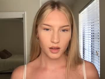 webcam girl thezabrina live cam image #4948141