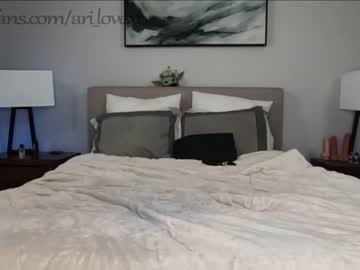 webcam couple ari_lovexo live cam image #5057090
