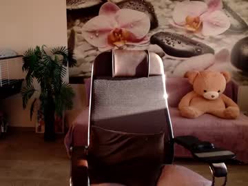 webcam girl jennycutey live cam image #3113070