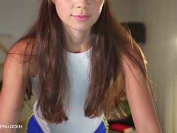 webcam girl tifalock_ live cam image #6589911