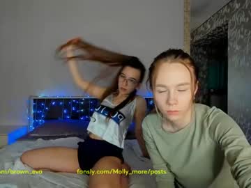 webcam couple eva_sweetnes live cam image #3565778
