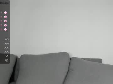 webcam girl amilia4u live cam image #4894004