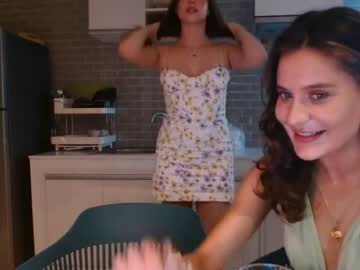 webcam girl bitter_moon live cam image #4909848