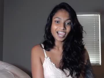 webcam girl xzaramx live cam image #2943682